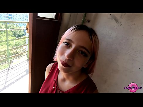 ❤️ Estudante Sensual Chupa um Estranho no Outback - Cum On His Face ❤❌ Porno real em nós ❤